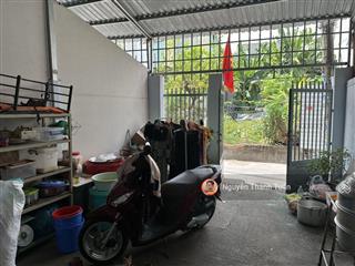 Bán nhà rộng rãi q12 hà huy giáp