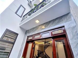 Bán gấp nhà riêng 3pn, 3wc tại nguyễn văn linh, cổ bi, 9 tỷ, 46.6m2