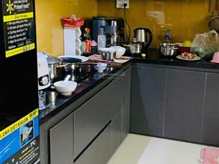 Nhà mặt tiền lê thị tính  lô góc 2 mt  52m2  3 tầng  mt 5,7m  nhà đẹp full nội thất  5.3 tỷ