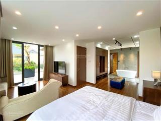 Villa nước mặn 2  285m  ngang 15m  3 tầng  hồ bơi  dòng tiền 1.3 tỷ/năm  giá 37,5 tỷ