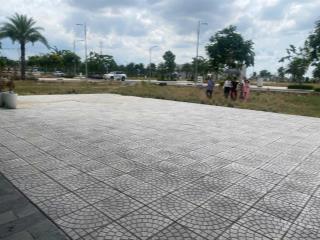 Bán 6 lô đất nền trung tâm thị trấn bến lức long an sổ hồng riêng