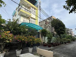 Bán nhà 4 tầng 5 phòng ngủ ngay hoàng diệu 2 xịn vip thủ đức chỉ 13 đồng hơn
