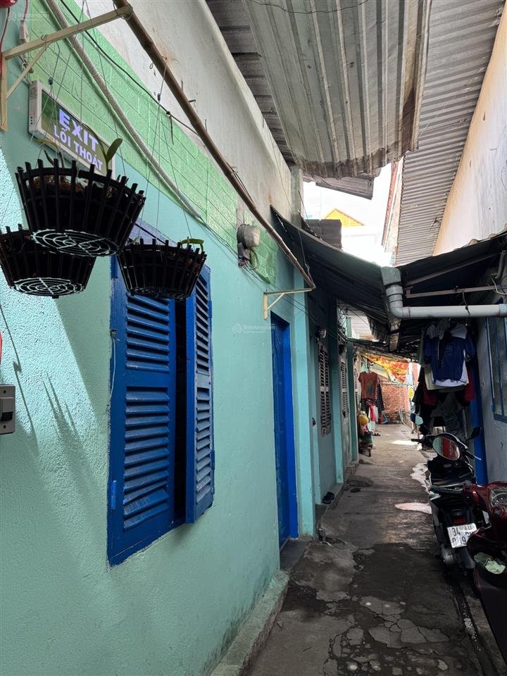 Dãy trọ 20 phòng 200m2 sát ga tàu điện metro đại học quốc gia thủ đức chỉ nhỉnh 9 tỷ đồng bé