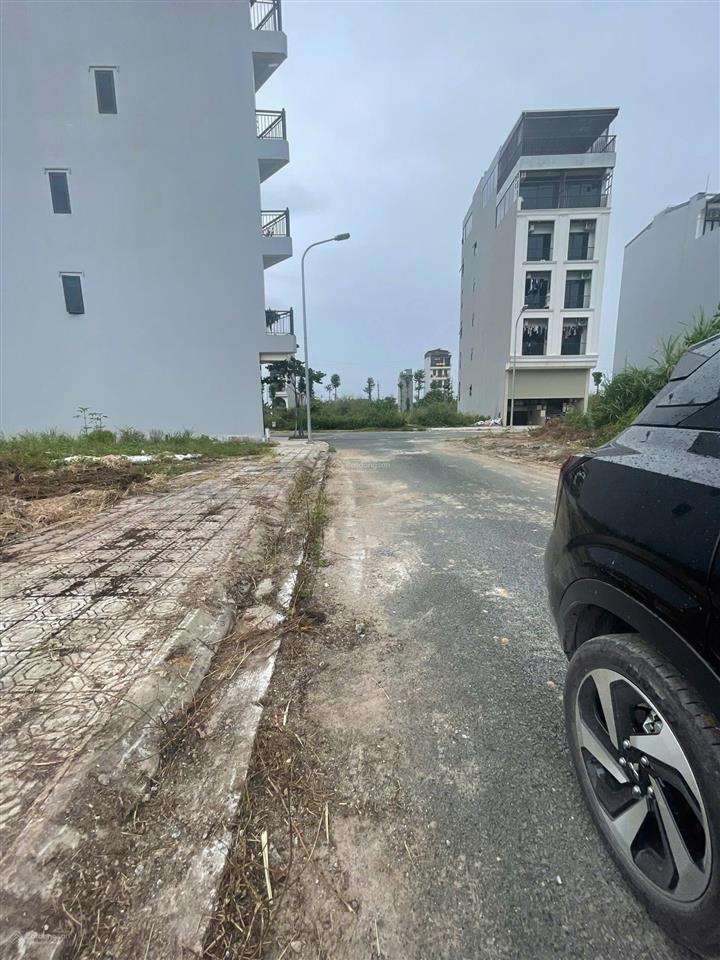 Đất dịch vụ 25.2ha vân canh, hoài đức 80m2 chỉ 13.* tỷ