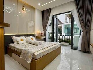 Nhỉnh 9 tỷ  85m2  4 tầng  8 căn hộ homestay cao cấp dòng tiền 50 triệu/1th