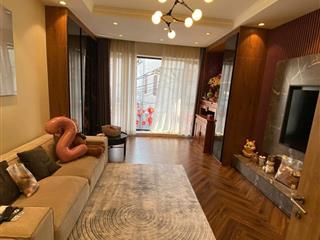 Bán gấp nhà siêu đẹp nguyễn sơn  6 tầng thang máy phân lô cán bộ hàng không  gara ô tô