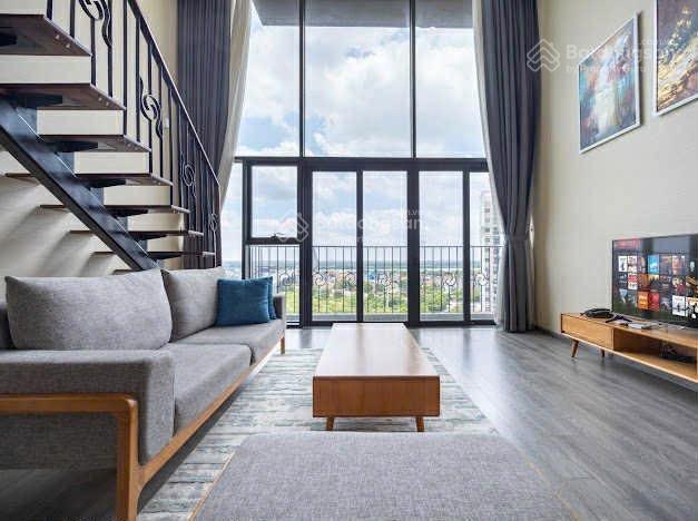 Bán căn hộ view cầu thăng long tầng trung đẹp