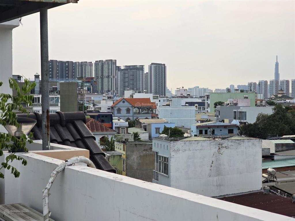 Nhà 5 tầng  5pn  hẻm ô tô 4m  nở hậu tài lộc  gần lê văn thịnh  chỉ 9.69 tỷ!