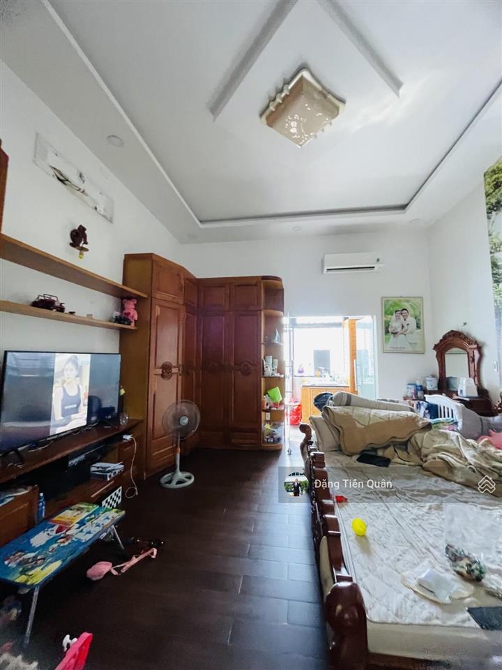 Giảm khủng 3 tỷ  biệt thự mặt tiền  gần nguyễn thị định 160m² chỉ còn 19 tỷ!