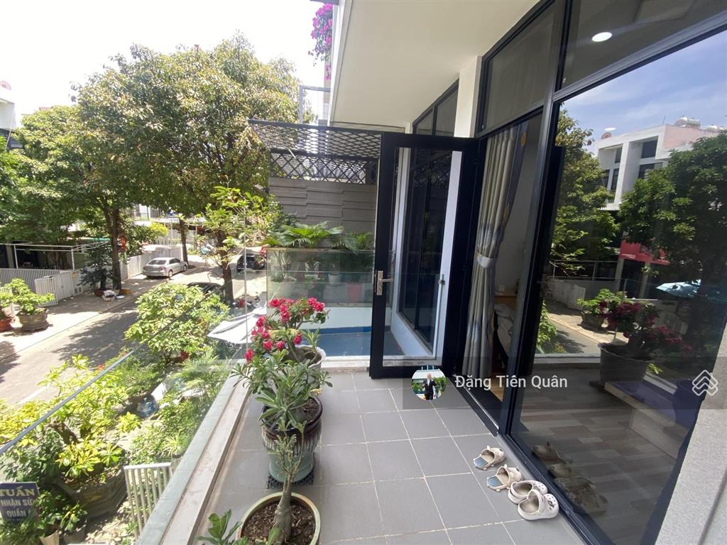 Bán nhà phố 3 tầng citi bella 1, dt 83.2m2, ngang 5.2m, 2 mặt trước sau, 4 pn, 5 wc, 10.1 tỷ