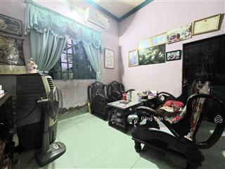 Nhà rộng 79m²  giá chỉ 4.5 tỷ  cát lái, tp hcm  sổ riêng  gần cảng cát lái