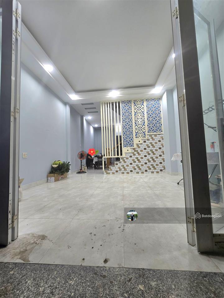 Nhà 4 tầng  sát nguyễn thị định  hẻm ô tô 5m  ngang 4.6m hiếm  chỉ 7.2 tỷ