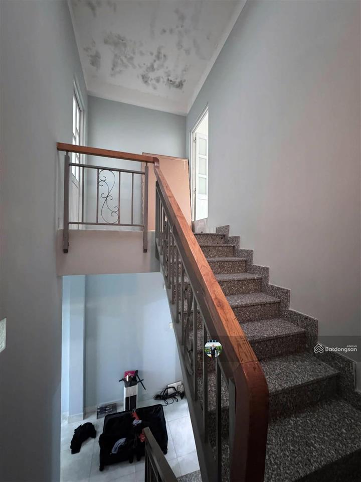 Nhà 4 tầng  sát nguyễn thị định  hẻm ô tô 5m  ngang 4.6m hiếm  chỉ 7.2 tỷ