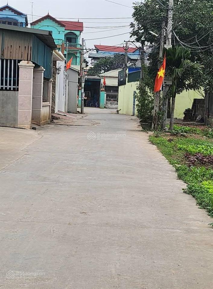 Bán 70m2 đất nghĩa trụ văn giang hưng yên vinhome 2, 3 đường ôtô.