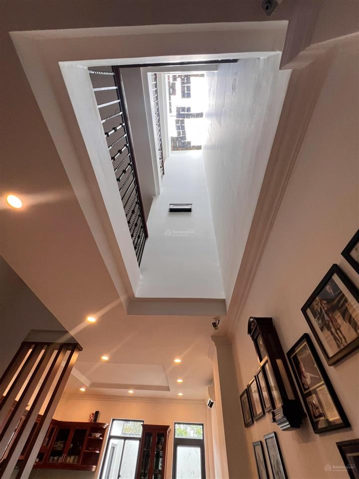 Bán nhà mặt tiền kinh doanh vcn phước hải  sổ đỏ  gần sông