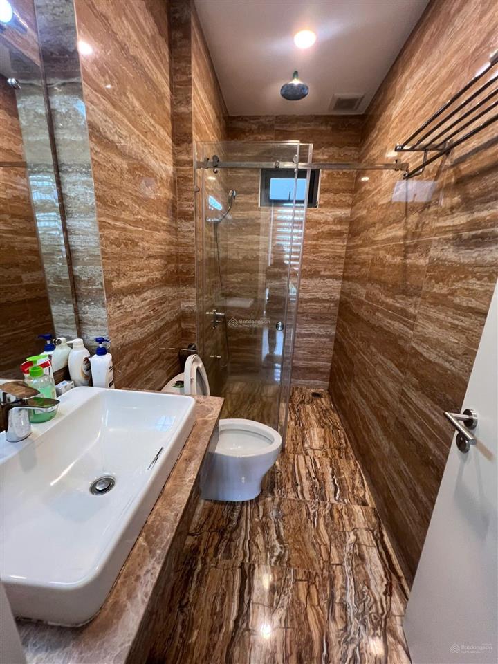 Bán nhà mặt tiền kinh doanh vcn phước hải  sổ đỏ  gần sông