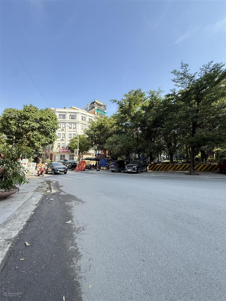 Bán nhà mặt phố quang lai, 350 triệu/m2, 121m2, 3pn, 3wc, kinh doanh dòng tiền khủng