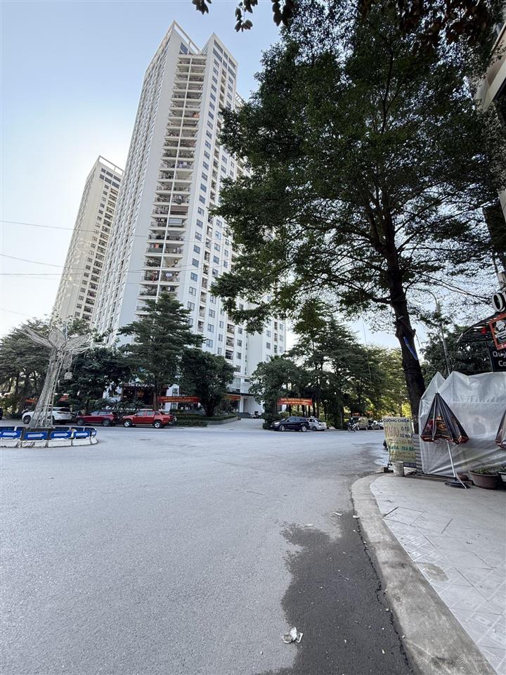 Bán nhà mặt phố quang lai, 350 triệu/m2, 121m2, 3pn, 3wc, kinh doanh dòng tiền khủng