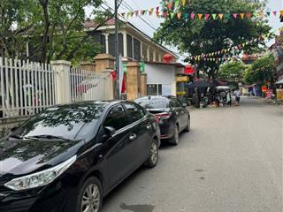 Nhà mặt phố tại tỉnh lộ 419, 45 triệu/m2, 177.4m2, 5pn, 3wc, đẹp xuất sắc