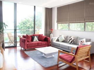 Cần bán căn hộ dịch vụ apartment 193m2 75 tỷ 6 tầng thang máy đường tây hồ quảng an tây hồ