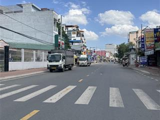 Bán lô đất phân lô 72m2 , mặt tiền, cách phạm văn đồng 50m, kinh doanh sầm uất, hơn 6 tỷ