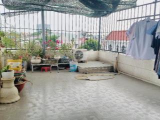 Vip nhà 3 tầng 72m2, đường xe hơi vi vu, bên chợ đầu mối thủ đức, hơn 5tỷ, bình chiểu, gần ql1