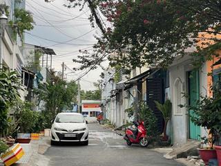 Bán nr 56m2 x 2 tầng btct  4 phòng ngủ  nở hậu tài lộc  nguyễn văn khối p8 gv  giá 3.x tỷ tl
