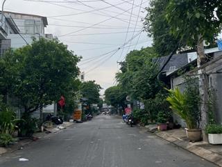 Bán nr 7 phòng ngủ, dòng tiền 28tr/th  80m2 x 3 tầng btct  hxh thông  giá 7.x tỷ tl