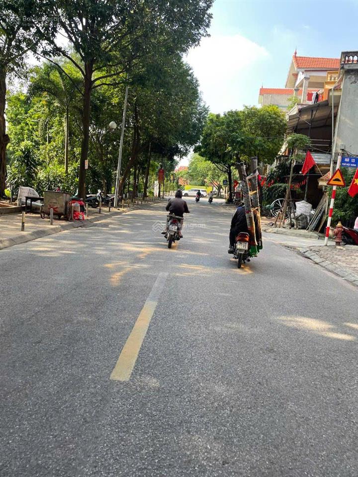 Bán nhà cầu giấy không ngập 42m 8.6 tỷ ngõ thông gần ô tô 7 tầng xây mớ