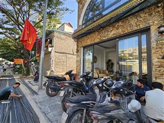 Linh lang cực hiếm nhà bán. ôtô đỗ cổng. một nhà ra phố. ở kết hợp kinh doanh hoặc văn phòng hết ý