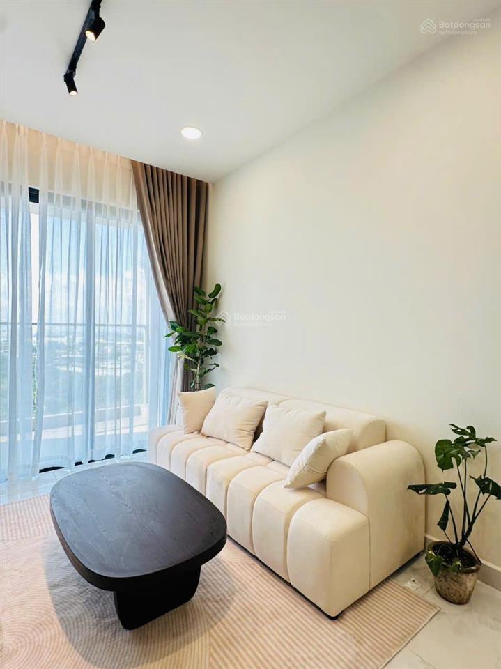 Cho thuê căn hộ 3pn diamond centery, celadon city, full nội thất, giá 21tr/tháng