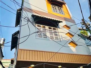 Cần tiền nhà nguyễn kiệm,phú nhuận giá 2 tỷ 400/ dt 42m2 3 phòng ngủ, 3wc