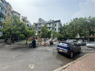 Bán căn hộ chung cư 132m 3 ngủ xuân la tây hồ, 9.9 tỷ