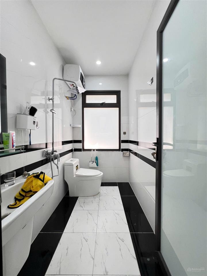 Bán nhà 3,5 tầng ngõ 169 đông khê, ngô quyền, hải phòng