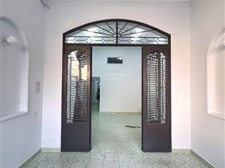 Bán nhà đường số 3 phường tăng nhơn phú b, 70m2 giá 4 tỷ 2 tl.