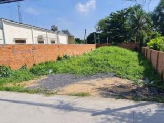 Bán gấp lô đất đối diện trường học gần kcn diện tích 133,9m2 giá 520tr cam kết giá thật