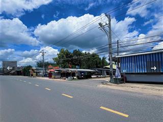 Bán đất xây trọ diện tích 420m2 ngang 10m có sẵn thổ cư ngay trung tâm xã tân hiệp tphcm giá 615 tr