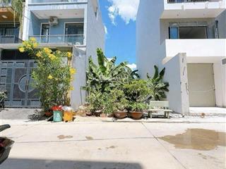 Lô đất vị trí đẹp ngay đường lê văn việt, tăng nhơn phú a, quận 9 90m2 2tỷ8 kdc đông đúc, sầm uất