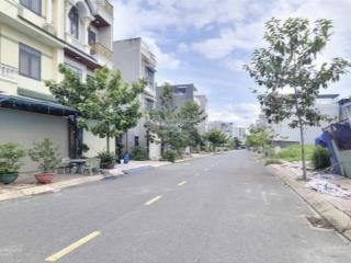 Cần sang tên lô đất 85m2/1tỷ8 ngay đường vườn lài,an phú đông,quận 12 cạnh chợ, hẻm ô tô đầu tư tốt