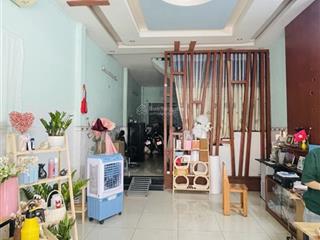 Mặt tiền kinh doanh đỉnh  kênh tân hoá  tân phú  (4.5x15m)  giá 7.45 tỷ tl