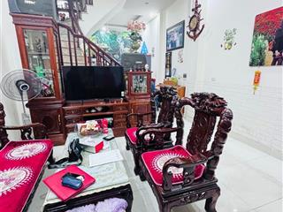 Quan nhân  cách ô tô 20m  ngõ rộng  nhà dân xây. diện tích 42m2 x mt 4.2m. chào ac 9.3 tỷ