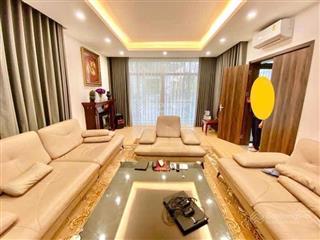 Hàng hiếm ngõ hoàng cầu  3 bước ra phố  vị trí đắc địa lô góc  ô tô tránh kinh doanh sầm uất