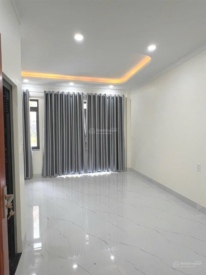 Bán nhà trong kdc nhà mới hoàn thiện tân đông hiệp p dĩ an tp hcm