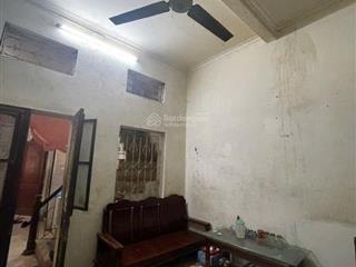Lô góc mặt ngõ ô tô, cầu giấy chỉ 240tr/m. mặt tiền 14m, dt 65m