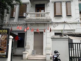 Cho thuê biệt thự cổ mặt phố quang trung, diện tích 200m2, 3 tầng, mặt tiền 14m