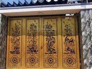 Nhà quận mua không nổi thì 550 triêụ dọn dô ở ngay nhà bình chánh dân cư đông đúc giá1tỷ350 triệu