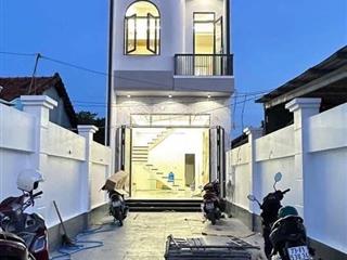 Bán nhà shr phường thái hoà tân uyên bình dương