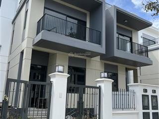 Bán cắt lỗ nhà phố aqua city, nhận nhà ngay, pháp lý chuẩn chỉnh, diện tích 200m2, giá 9.1 tỷ