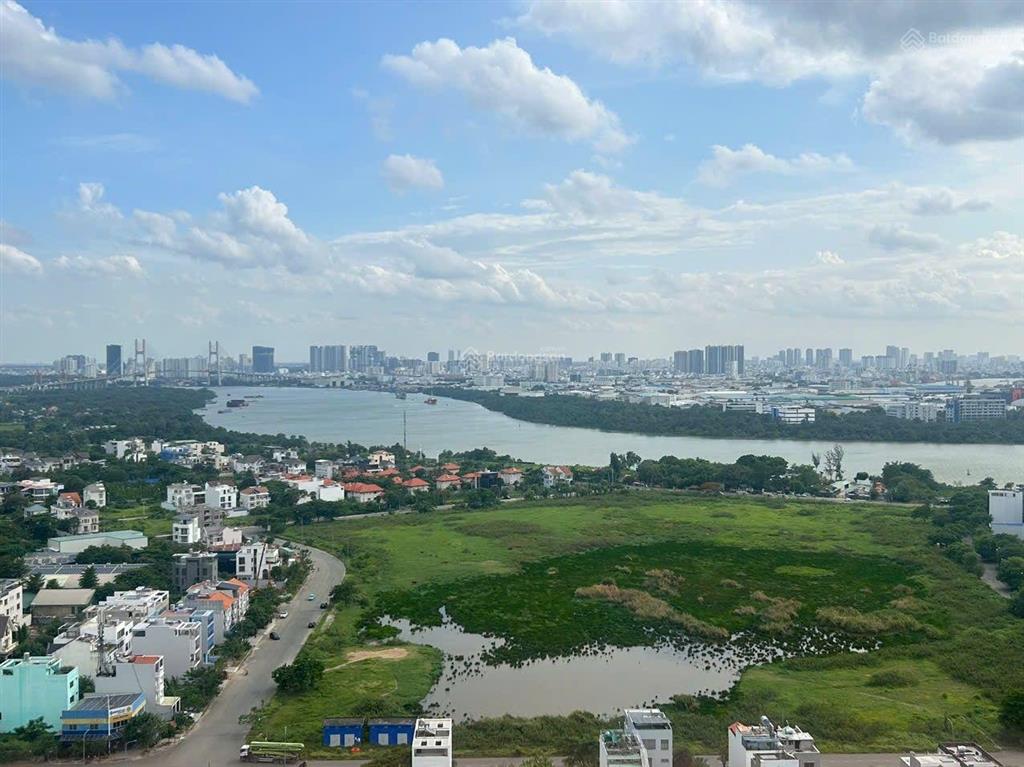 Bán gấp căn hộ chung cư victoria village, 70m2, view đẹp tại thạnh mỹ lợi.  pkd novaland