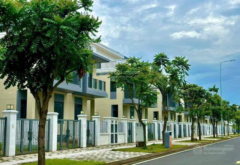 [hàng hiếm] căn biệt thự đơn lập view sông tự nhiên  tổ ấm 3 thế hệ chỉ 15,2 tỷ